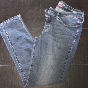 Levi’s Jeans